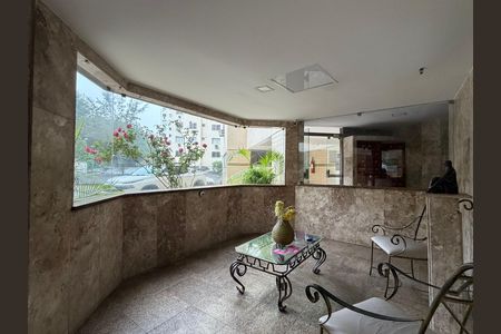 Apartamento para alugar com 60m², 2 quartos e 1 vagaHall