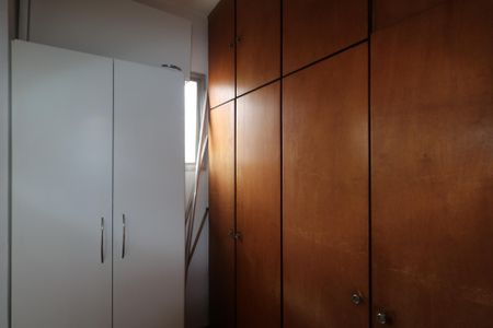 Quarto de Serviço de apartamento para alugar com 2 quartos, 92m² em Santa Paula, São Caetano do Sul