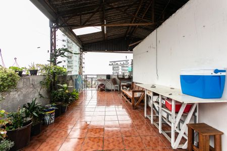 Casa para alugar com 100m², 3 quartos e 1 vagaQuintal