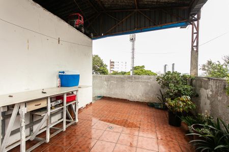 Casa para alugar com 100m², 3 quartos e 1 vagaQuintal