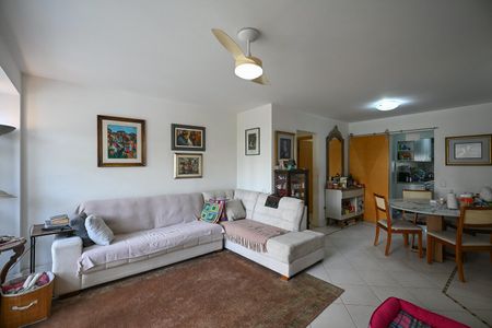 Sala de apartamento para alugar com 3 quartos, 115m² em Real Parque, São Paulo