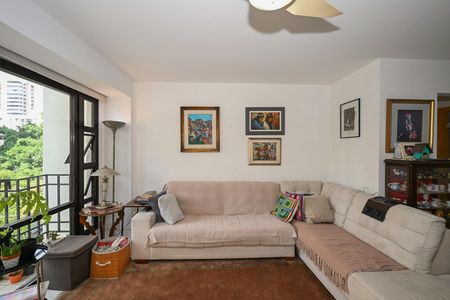 Apartamento à venda com 115m², 3 quartos e 2 vagasSala