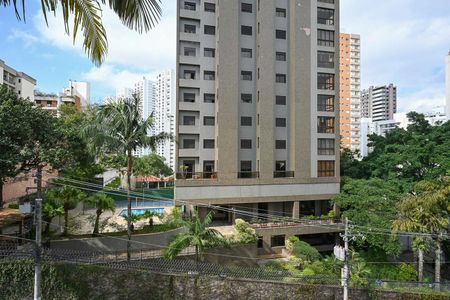 Apartamento à venda com 115m², 3 quartos e 2 vagasVista