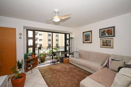 Sala de apartamento para alugar com 3 quartos, 115m² em Real Parque, São Paulo