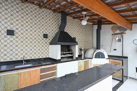 Apartamento à venda com 115m², 3 quartos e 2 vagasChurrasqueira