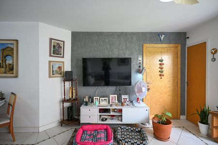 Sala de Tv de apartamento para alugar com 3 quartos, 115m² em Real Parque, São Paulo