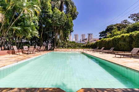 Apartamento à venda com 81m², 3 quartos e 1 vagaÁrea comum - Piscina