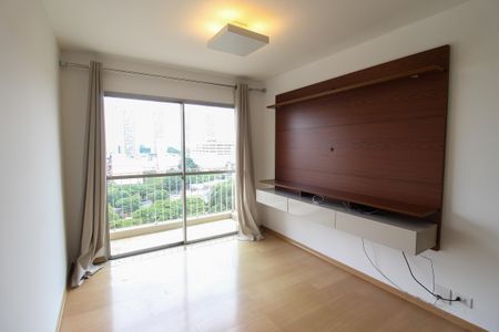Sala de apartamento para alugar com 3 quartos, 81m² em Vila Albano, São Paulo