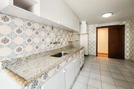 Apartamento à venda com 104m², 3 quartos e 1 vagaCozinha 