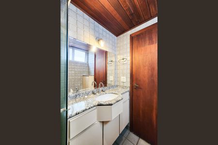 Apartamento à venda com 104m², 3 quartos e 1 vagaBanheiro Social 