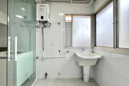 Apartamento à venda com 70m², 2 quartos e 1 vagaÁrea de Serviço