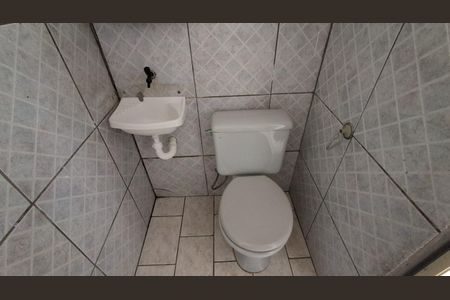 Casa para alugar com 200m², 3 quartos e sem vagaBanheiro edicula 