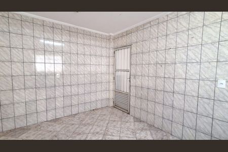 Casa para alugar com 200m², 3 quartos e sem vagaCozinha 