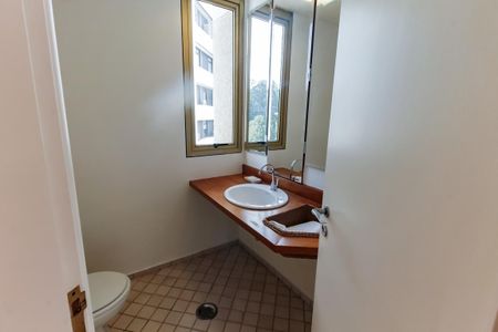 Apartamento para alugar com 250m², 4 quartos e sem vaga Apartamento para alugar com 250m², 4 quartos e sem vagaLavabo