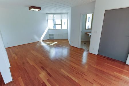 Apartamento para alugar com 250m², 4 quartos e sem vaga Apartamento para alugar com 250m², 4 quartos e sem vagaSala 1