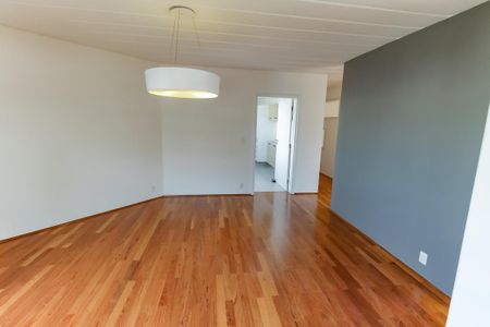 Apartamento para alugar com 250m², 4 quartos e sem vaga Apartamento para alugar com 250m², 4 quartos e sem vagaSala 2