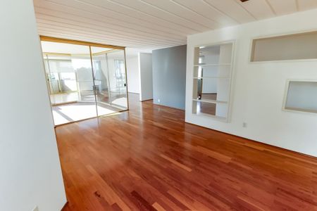 Apartamento para alugar com 250m², 4 quartos e sem vaga Apartamento para alugar com 250m², 4 quartos e sem vagaSala 1