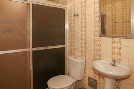Apartamento para alugar com 65m², 2 quartos e sem vaga Apartamento para alugar com 65m², 2 quartos e sem vagaBanheiro
