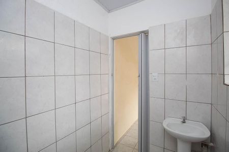 Casa para alugar com 110m², 2 quartos e 1 vagaBanheiro 1