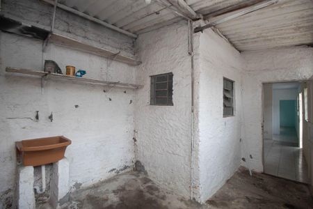 Casa para alugar com 110m², 2 quartos e 1 vagaÁrea de Serviço