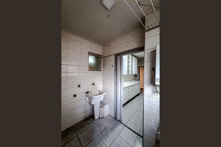 Apartamento para alugar com 78m², 2 quartos e 1 vagaÁrea de Serviço