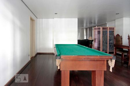 Apartamento à venda com 40m², 1 quarto e sem vaga Apartamento à venda com 40m², 1 quarto e sem vagaÁrea comum - Salão de jogos