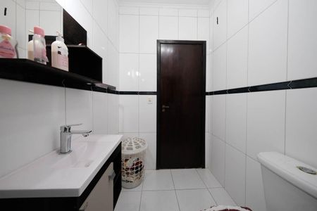 Casa à venda com 200m², 3 quartos e 3 vagasSuíte 3 Banheiro