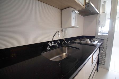 Apartamento à venda com 122m², 3 quartos e 2 vagas Apartamento à venda com 122m², 3 quartos e 2 vagasCozinha