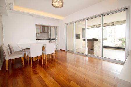 Apartamento à venda com 3 quartos, 122m² em Pinheiros, São Paulo
