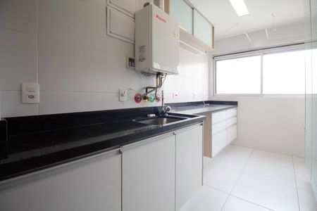 Apartamento à venda com 122m², 3 quartos e 2 vagas Apartamento à venda com 122m², 3 quartos e 2 vagasCozinha