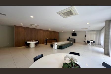 Apartamento para alugar com 122m², 3 quartos e 2 vagas Apartamento para alugar com 122m², 3 quartos e 2 vagasÁrea comum