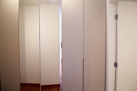 Apartamento à venda com 122m², 3 quartos e 2 vagas Apartamento à venda com 122m², 3 quartos e 2 vagasSuíte 1