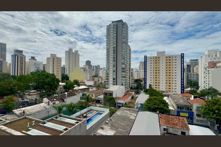 Apartamento para alugar com 122m², 3 quartos e 2 vagas Apartamento para alugar com 122m², 3 quartos e 2 vagasVista da Varanda da Sala