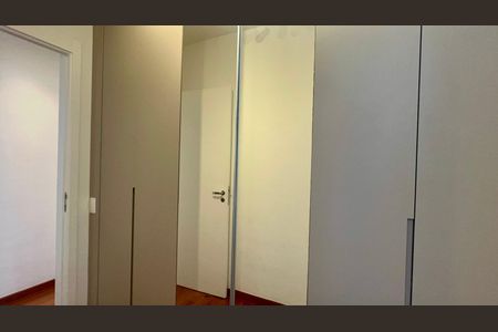 Apartamento para alugar com 122m², 3 quartos e 2 vagas Apartamento para alugar com 122m², 3 quartos e 2 vagasSuíte 3