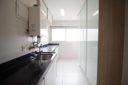 Apartamento à venda com 122m², 3 quartos e 2 vagas Apartamento à venda com 122m², 3 quartos e 2 vagasCozinha