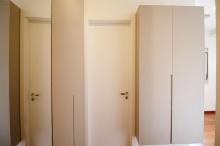 Apartamento à venda com 122m², 3 quartos e 2 vagas Apartamento à venda com 122m², 3 quartos e 2 vagasSuíte 1