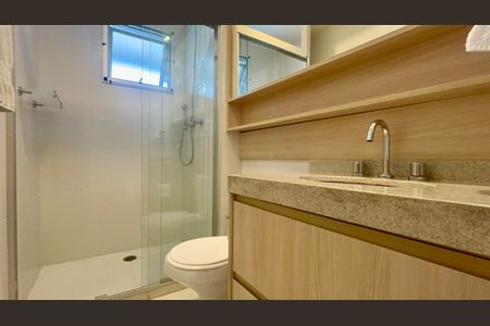 Apartamento para alugar com 122m², 3 quartos e 2 vagas Apartamento para alugar com 122m², 3 quartos e 2 vagasBanheiro da Suíte 1