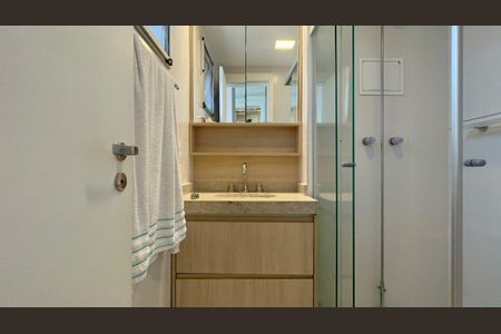 Apartamento para alugar com 122m², 3 quartos e 2 vagas Apartamento para alugar com 122m², 3 quartos e 2 vagasBanheiro da Suíte 2