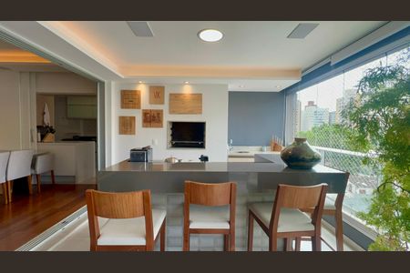 Apartamento para alugar com 122m², 3 quartos e 2 vagas Apartamento para alugar com 122m², 3 quartos e 2 vagasVaranda da Sala