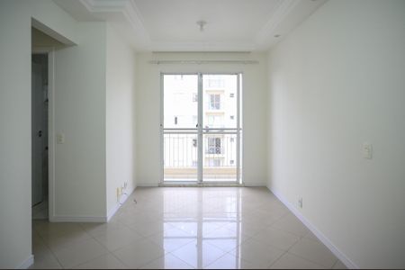 Sala de apartamento para alugar com 2 quartos, 48m² em Vila Firmiano Pinto, São Paulo