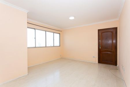 Apartamento à venda com 72m², 2 quartos e 1 vagaSala