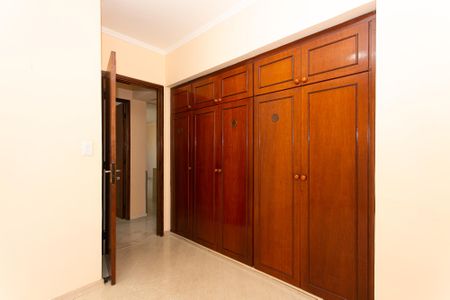 Apartamento à venda com 72m², 2 quartos e 1 vagaQuarto 2