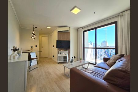 Sala de apartamento para alugar com 2 quartos, 52m² em Vila Olímpia, São Paulo