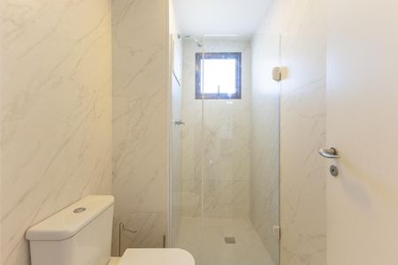 Apartamento para alugar com 52m², 2 quartos e 1 vaga Apartamento para alugar com 52m², 2 quartos e 1 vagaBanheiro social