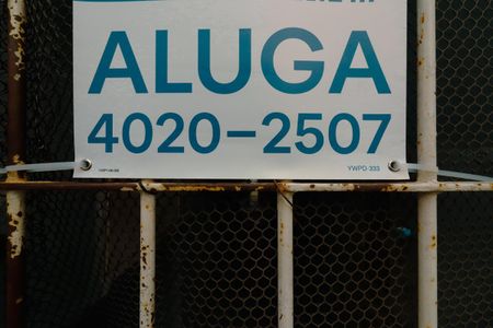 Casa para alugar com 70m², 1 quarto e sem vagaPlaquinha