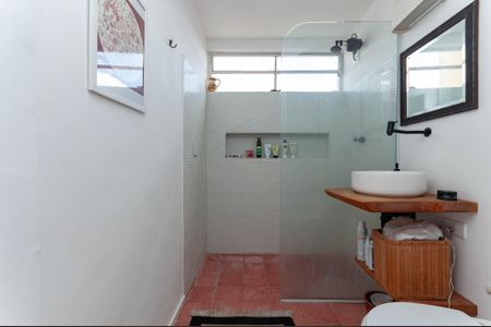 Apartamento à venda com 80m², 2 quartos e 1 vagaBanheiro Social