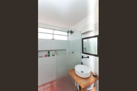 Apartamento à venda com 80m², 2 quartos e 1 vagaBanheiro Social