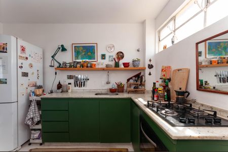 Apartamento à venda com 80m², 2 quartos e 1 vagaCozinha 