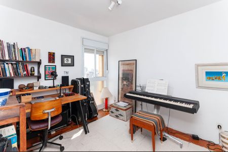 Apartamento à venda com 80m², 2 quartos e 1 vagaQuarto 2