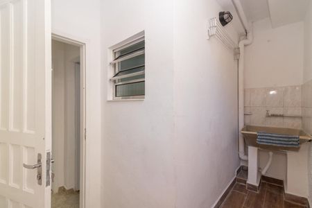 Área de Serviço de casa para alugar com 1 quarto, 45m² em Vila Santana, São Paulo